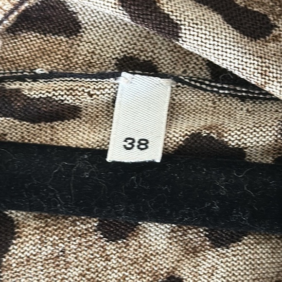 Dolce and Gabbana animal print silk cardigan - Picture 8 of 8